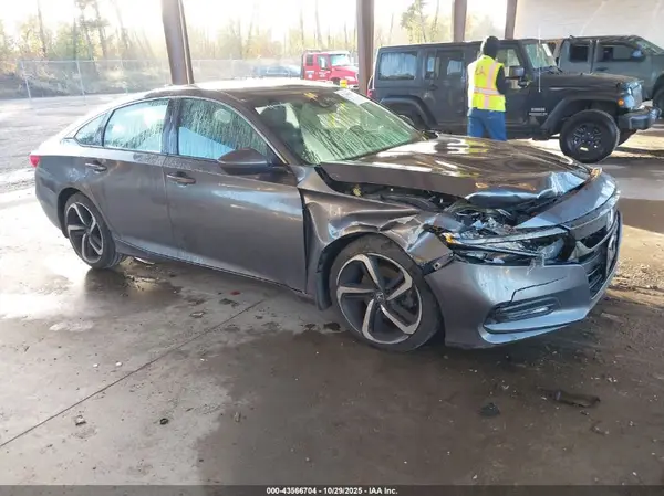 1HGCV1F36JA087602 2018 HONDA ACCORD - Image 1