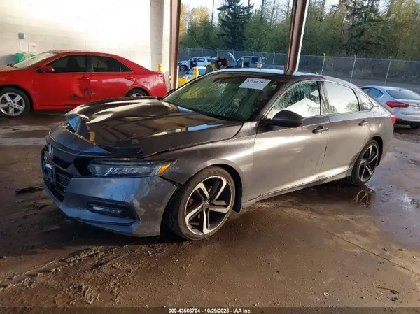 1HGCV1F36JA087602 2018 HONDA ACCORD - Image 2