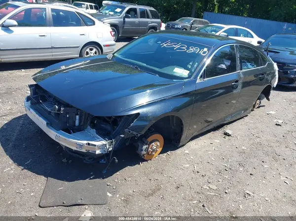 1HGCV1F36JA091875 2018 HONDA ACCORD - Image 2