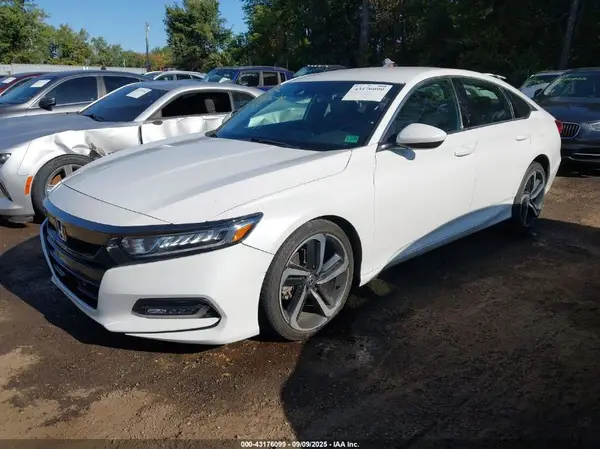 1HGCV1F36JA092573 2018 HONDA ACCORD - Image 2