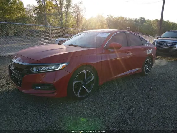 1HGCV1F36JA094548 2018 HONDA ACCORD - Image 2