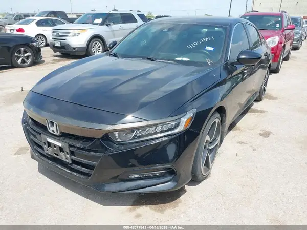 1HGCV1F36JA114569 2018 HONDA ACCORD - Image 2