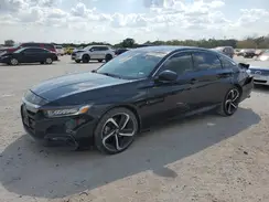 1HGCV1F36JA114605 2018 HONDA ACCORD