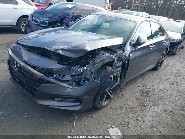 1HGCV1F36JA115656 2018 HONDA ACCORD - Image 2
