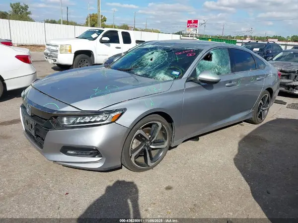1HGCV1F36JA122848 2018 HONDA ACCORD - Image 2
