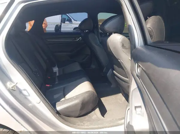 1HGCV1F36JA125698 2018 HONDA ACCORD - Image 8