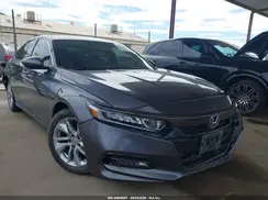 1HGCV1F36JA132411 2018 HONDA ACCORD