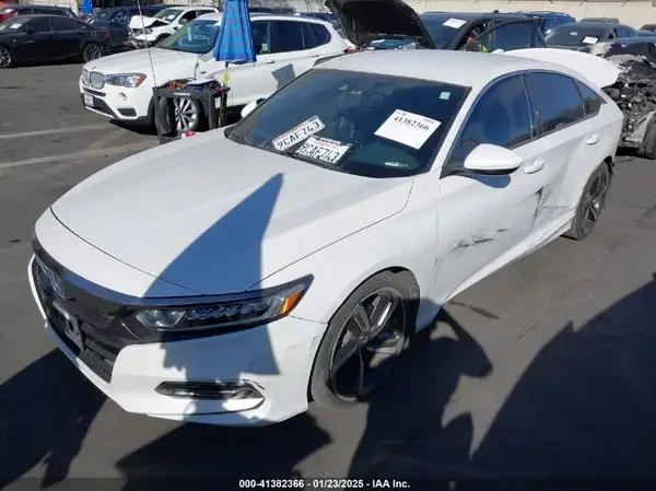 1HGCV1F36JA141268 2018 HONDA ACCORD - Image 2
