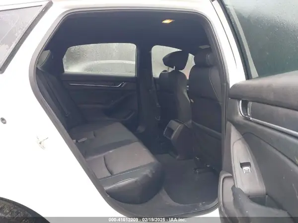 1HGCV1F36JA145627 2018 HONDA ACCORD - Image 8