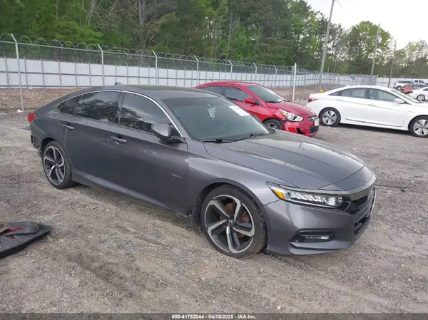 1HGCV1F36JA145790 2018 HONDA ACCORD - Image 1