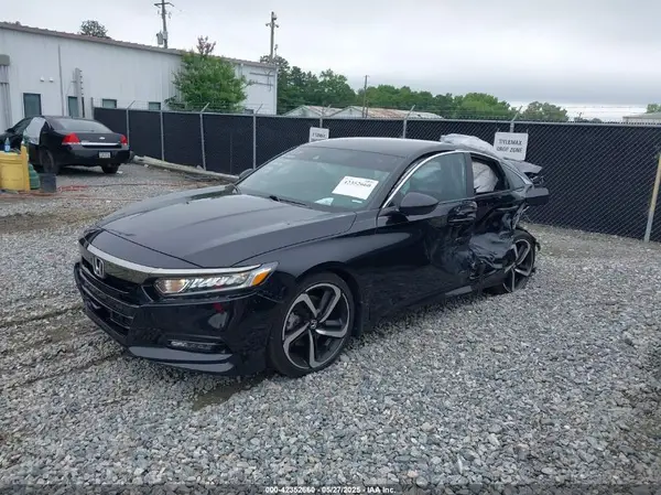 1HGCV1F36JA148818 2018 HONDA ACCORD - Image 2