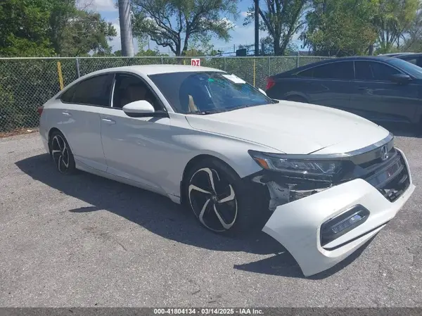 1HGCV1F36JA155459 2018 HONDA ACCORD - Image 1