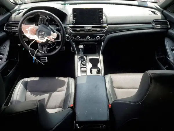 1HGCV1F36JA156420 2018 HONDA ACCORD - Image 8