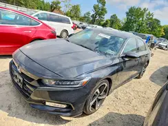 1HGCV1F36JA158586 2018 HONDA ACCORD