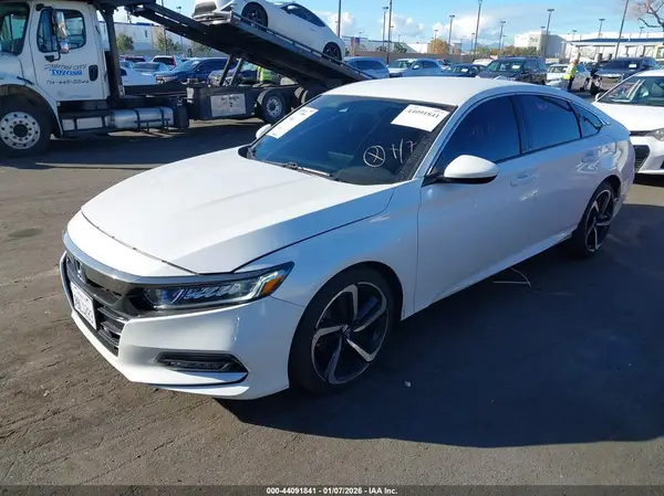 1HGCV1F36JA159446 2018 HONDA ACCORD - Image 2