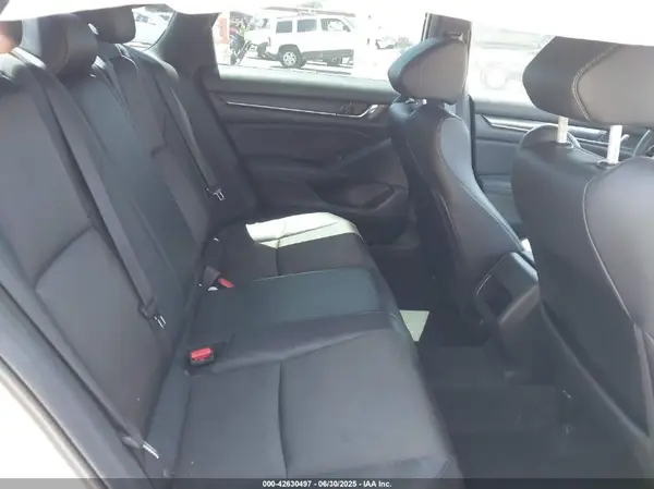 1HGCV1F36JA160404 2018 HONDA ACCORD - Image 8