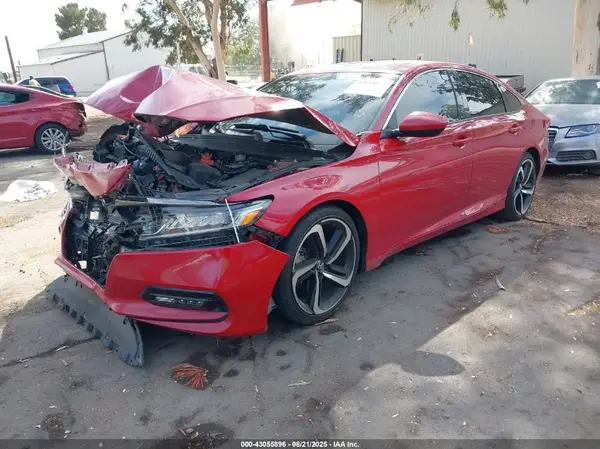 1HGCV1F36JA160581 2018 HONDA ACCORD - Image 2