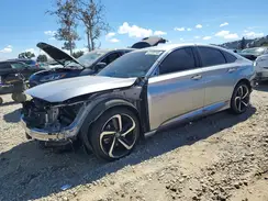 1HGCV1F36JA164310 2018 HONDA ACCORD