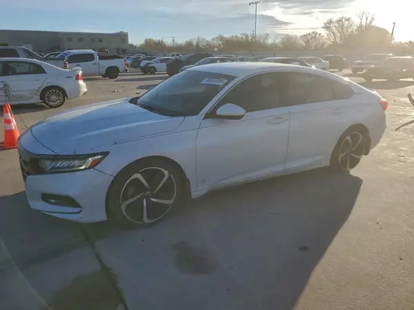 1HGCV1F36JA164565 2018 HONDA ACCORD - Image 1