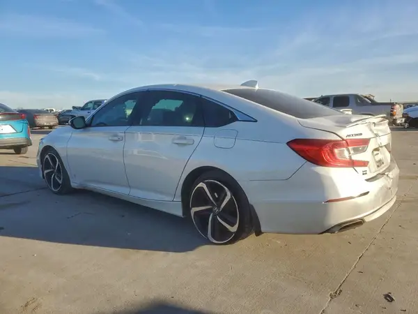 1HGCV1F36JA164565 2018 HONDA ACCORD - Image 2