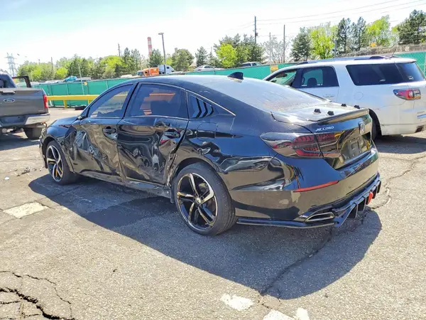 1HGCV1F36JA166560 2018 HONDA ACCORD - Image 2