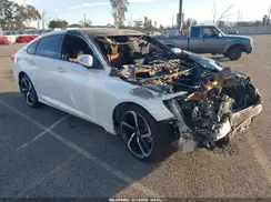 1HGCV1F36JA169264 2018 HONDA ACCORD