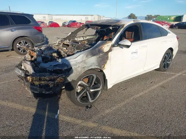 1HGCV1F36JA169264 2018 HONDA ACCORD - Image 2