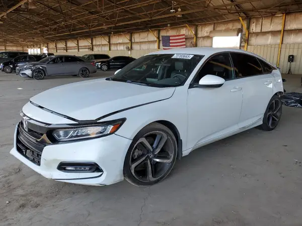 1HGCV1F36JA170205 2018 HONDA ACCORD - Image 1