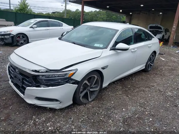 1HGCV1F36JA180958 2018 HONDA ACCORD - Image 2