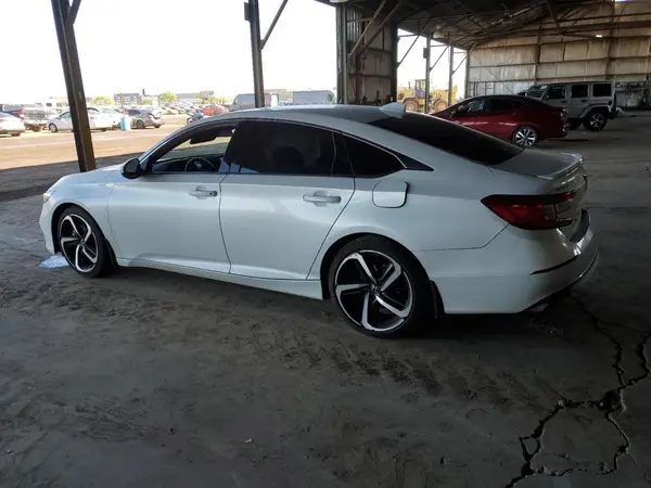 1HGCV1F36JA180961 2018 HONDA ACCORD - Image 2