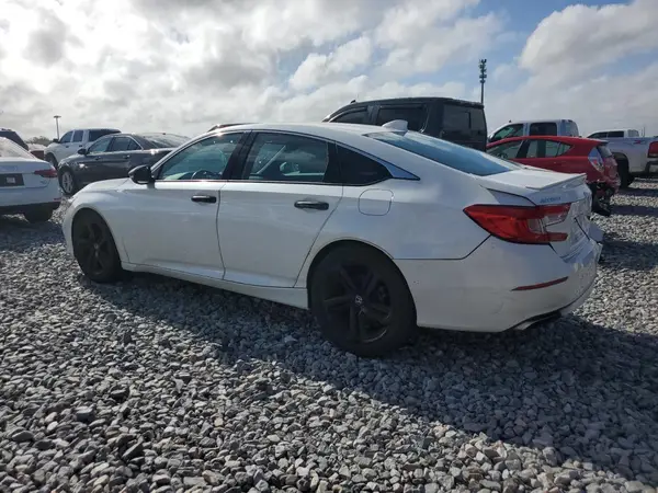 1HGCV1F36JA183598 2018 HONDA ACCORD - Image 2
