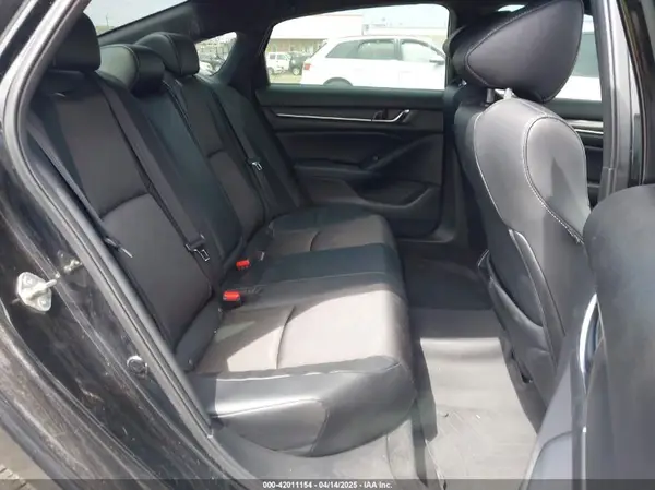 1HGCV1F36JA186047 2018 HONDA ACCORD - Image 8