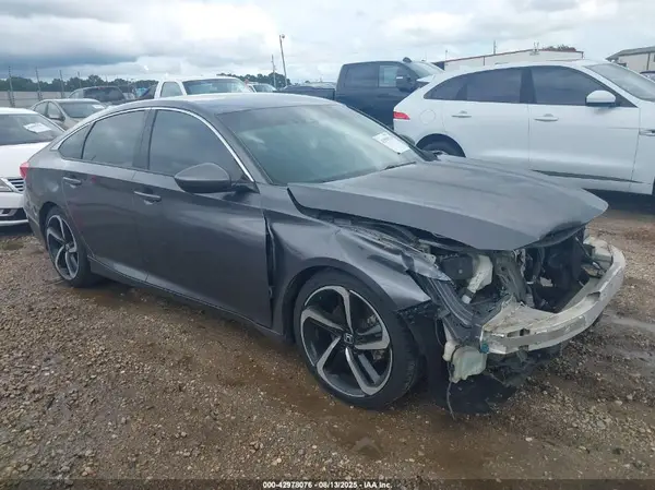 1HGCV1F36JA187604 2018 HONDA ACCORD - Image 1