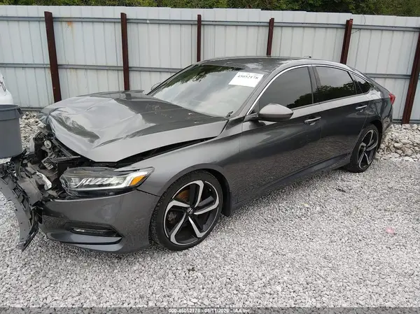 1HGCV1F36JA187621 2018 HONDA ACCORD - Image 2