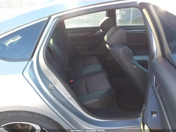 1HGCV1F36JA198408 2018 HONDA ACCORD - Image 8