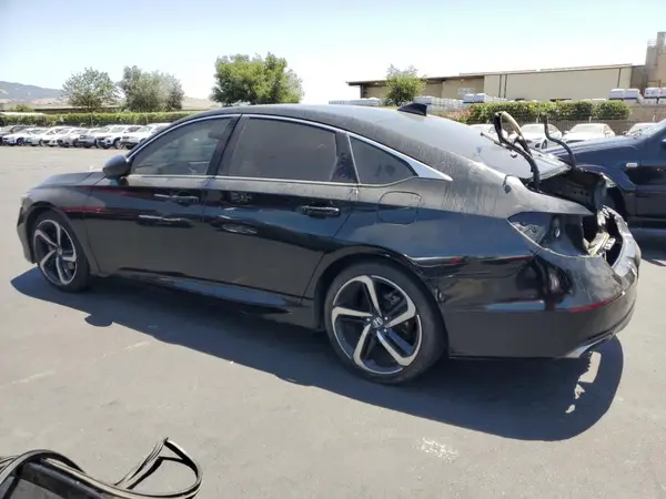 1HGCV1F36JA199106 2018 HONDA ACCORD - Image 2