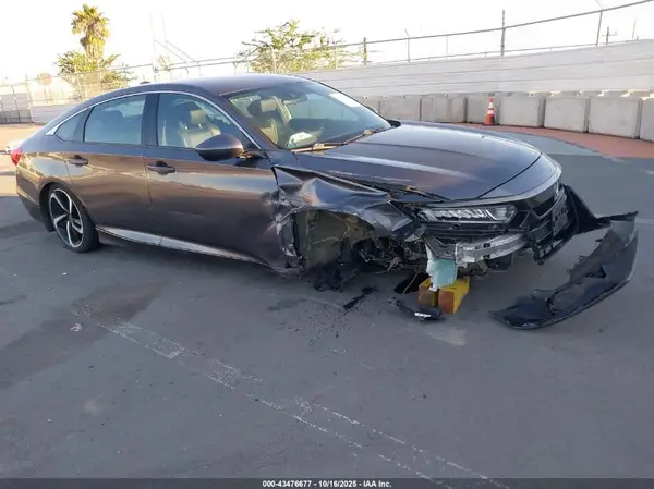 1HGCV1F36JA201632 2018 HONDA ACCORD - Image 1