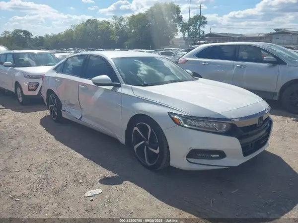 1HGCV1F36JA204563 2018 HONDA ACCORD - Image 1