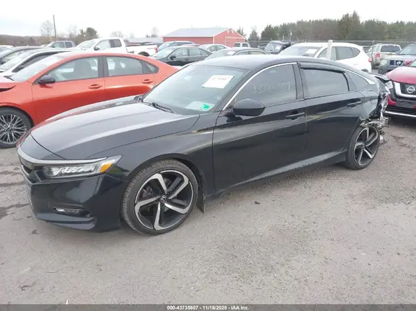 1HGCV1F36JA208693 2018 HONDA ACCORD - Image 2