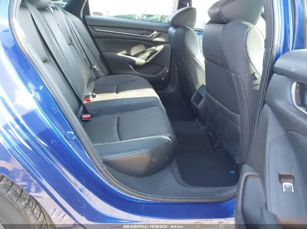 1HGCV1F36JA213389 2018 HONDA ACCORD - Image 8
