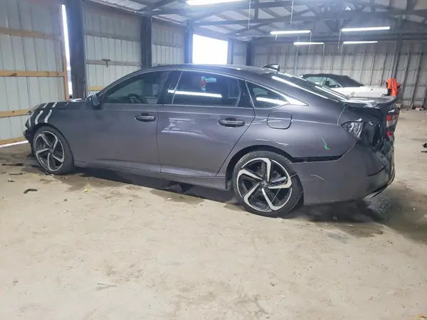 1HGCV1F36JA218785 2018 HONDA ACCORD - Image 2