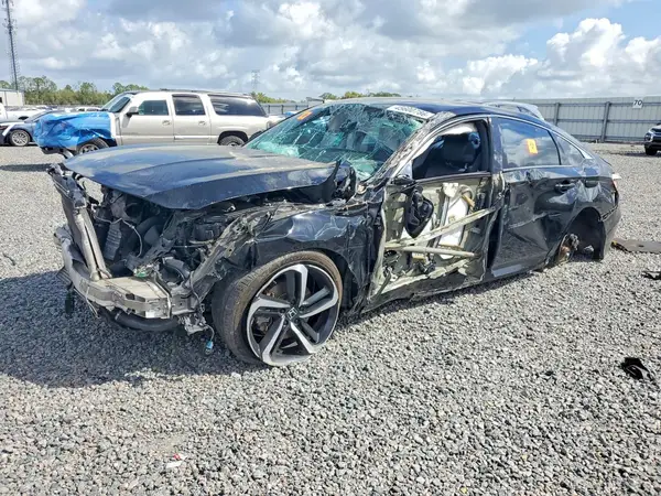1HGCV1F36JA225252 2018 HONDA ACCORD - Image 1