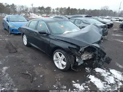 1HGCV1F36JA226613 2018 HONDA ACCORD