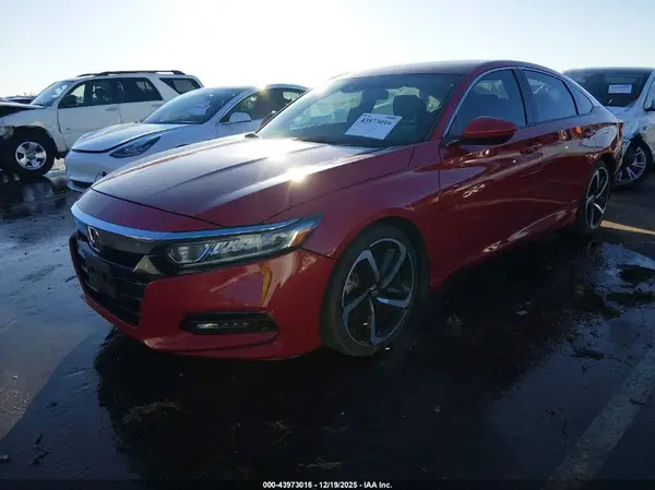 1HGCV1F36JA236249 2018 HONDA ACCORD - Image 2