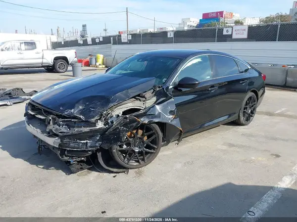 1HGCV1F36JA241659 2018 HONDA ACCORD - Image 2
