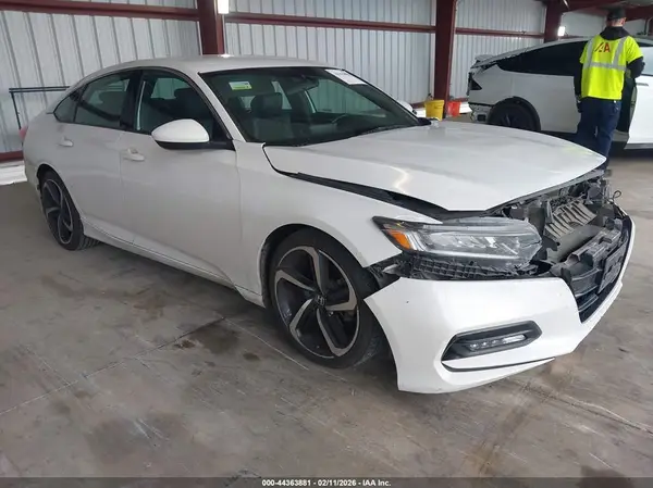 1HGCV1F36JA242469 2018 HONDA ACCORD - Image 1