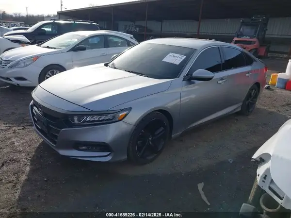 1HGCV1F36JA242858 2018 HONDA ACCORD - Image 2