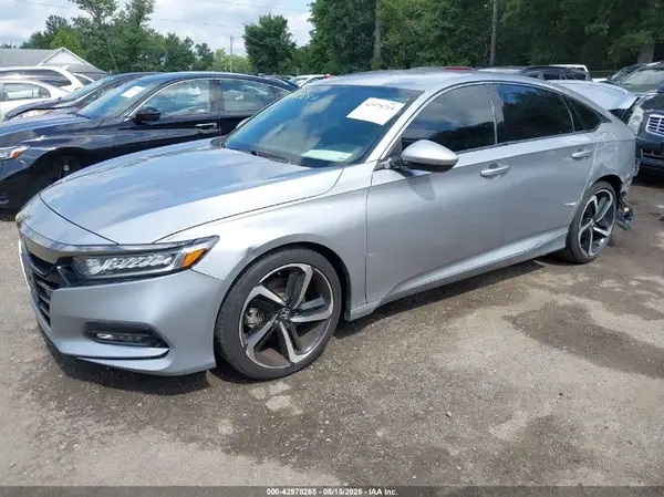 1HGCV1F36JA243864 2018 HONDA ACCORD - Image 2