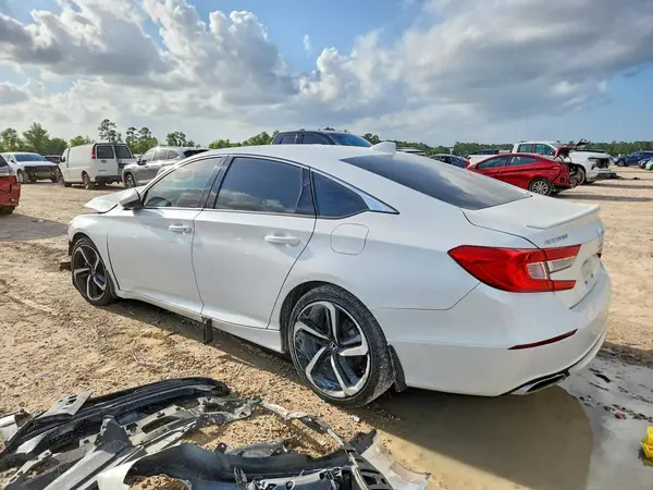 1HGCV1F36JA245355 2018 HONDA ACCORD - Image 2
