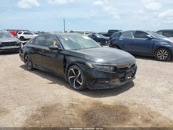 1HGCV1F36JA250278 2018 HONDA ACCORD - Image 1